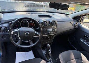 Dacia Sandero 1,0 SCe Top stav 1 Maj. Tažné benzín manuál - 11