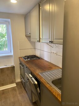 PREDAJ 3 IZB BYT NITRA- SPOJOVACIA UL., KALVÁRIA - 11