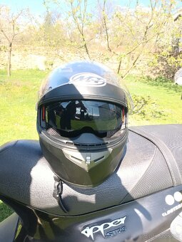 Prilba na motorku - 11