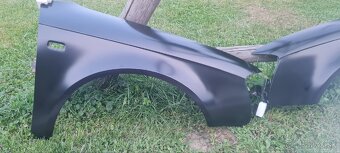 Predám blatník audi a4 b7 - 11
