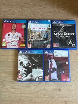 Playstation 4 Pro 1TB + ovládače , kabeláž a hry - 11
