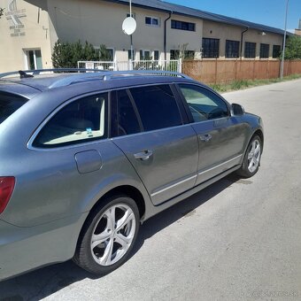 Škoda Superb 2 combi 2, 0 TDI DSG - 11