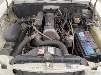 Mercedes w115 - 11