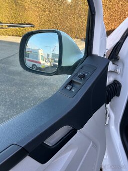 VW T6 2.0 TDI Sanitné vozidlo DSG - 4x4 - 11