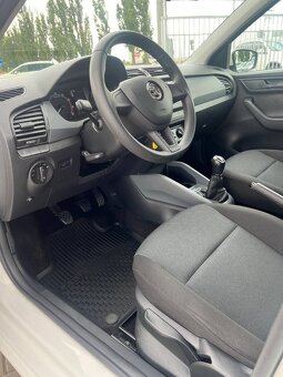 Škoda Fabia 1.0 TSI Active - 11