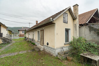 NA PREDAJ rodinný dom - Perkupa - 11