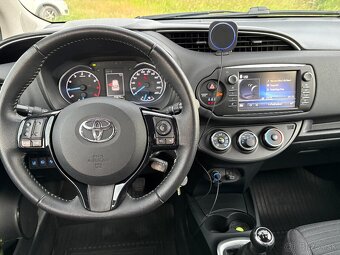 Toyota Yaris - 11