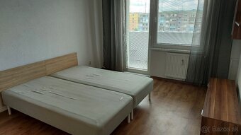 Prenájom 1 izb. byt. V Leviciach na Kyjevskej. - 11