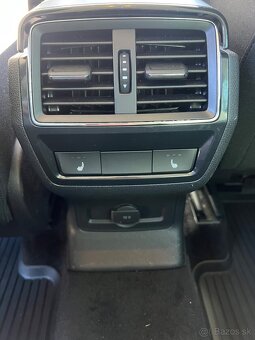 Škoda Karoq 2.0 TDI SCR Style 4x4 DSG 110kW - 11