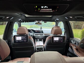 BMW X7 5.0i M Power, rok.v 2021, 67 tisíc km,, INDIVIDUAL - 11