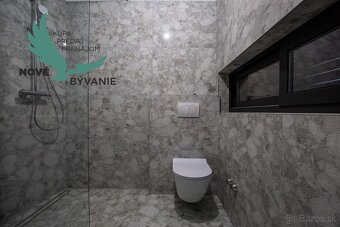 Luxusná novostavba vila s bazénom a výťahom len 100m od mora - 11