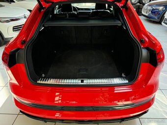 Audi e-tron Sportback 55 quattro S-Line - 11
