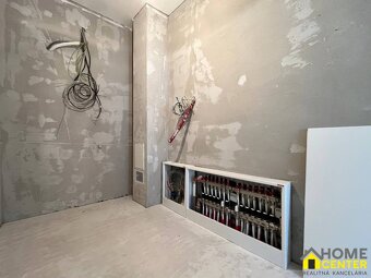 REZERVOVANÁ novostavba - 5 izbový bungalov/ RD/ v Komárne /  - 11