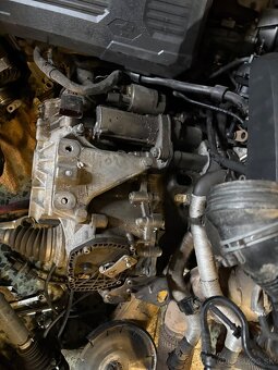 superb 2 palubovka dvere motor 1.8tsi CDAA - 11