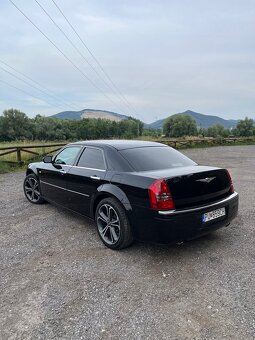 Chrysler 300C 3.0 CRD V6, 160kW, R20, NOVÁ STK - 11