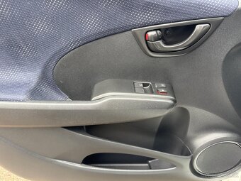 Honda Jazz 1,2i-VTEC 5MT COOL - 11