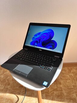 Notebook 14" DELL.Intel i5-6300U 2x2,40GHz.8gb ram.120g SSD - 11