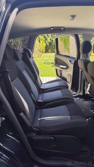 FORD S-MAX 2.0 TDCi 103 kW - Spoľahlivé rodinné auto - 11