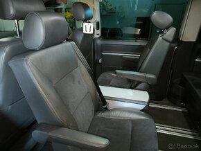 Volkswagen Multivan - 11