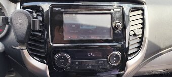 Mitsubishi L200 - 11