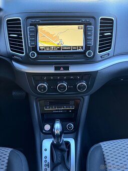Volkswagen Sharan 2.0 TDI DSG - 11