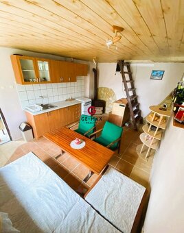 Utečte od mestského zhonu – Idylická chata na predaj v Sečov - 11