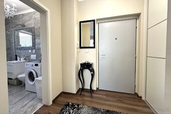 Prenájom 1 izbový byt Puchov - 11