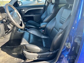 Ford Mondeo ST220 - 11