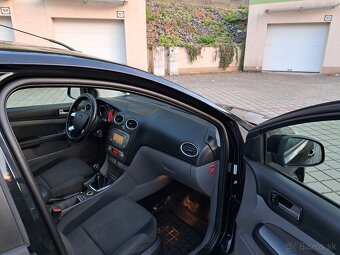 Ford Focus 1.8 TDCI 85 KW Ghia Facelift R.V.2009 - 11