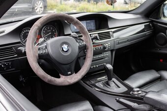 BMW Rad 3 Coupé 335i A/T - 11