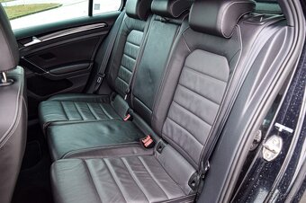 Volkswagen Golf R 2.0 TSI 221 kW 4Motion - 11