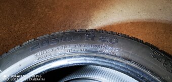 Pneumatiky 295/40/R20 - 11