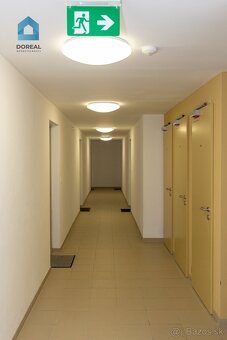 DOREAL / NA PREDAJ 2-IZBOVÝ BYT, NOVOSTAVBA PRI PARKU-SENICA - 11