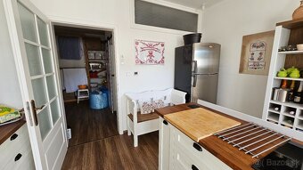 Vilmány - polyfunkčná budova vhodná na bývanie aj podnikanie - 11