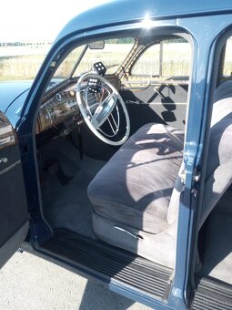 CHRYSLER ROYAL  4,1 L  1942 - 11