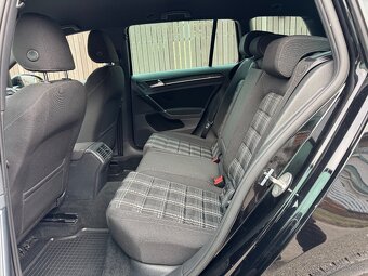 Volkswagen Golf VII GTD 2.0tdi Variant DSG - 11