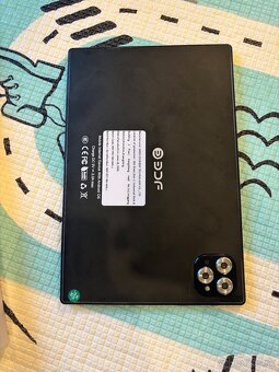 Predám úplne nový nepoužívaný Tablet - 11