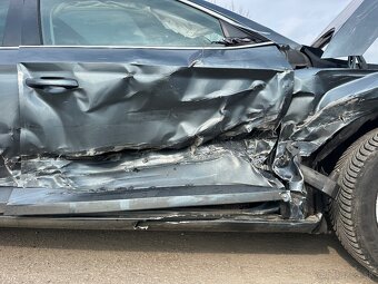 Škoda Superb 2.0 140kW - 11