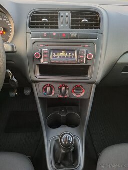 VOLKSWAGEN POLO 1.2 TRENDLINE - 11