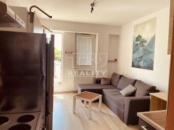 RezervovanéSmart bývanie:kompaktná garsónka v top... - 11