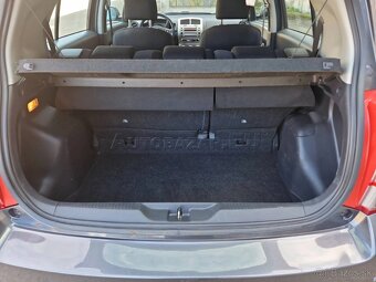 Predám Toyota Urban Cruiser 1.4 D-4D AWD,Klíma,Tažné,8x gumy - 11