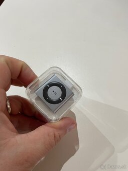 iPod Shuffle 2GB - 11