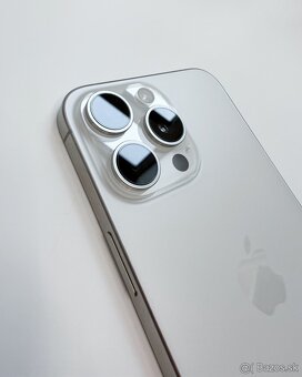 iPhone 15 Pro Max 256 GB - 11