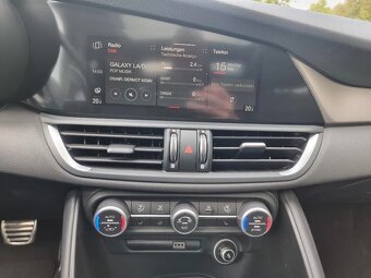 Alfa Romeo Giulia Veloce Q4 2.2 Diesel - 11