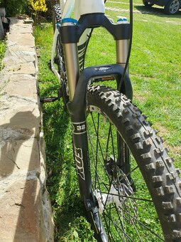 Horsky bicykel canyon nerve xc f8 - 11