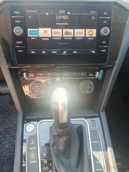 VW Passat Varriant 2.0 TDI Elegance - 11