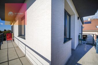 Novostavba 3 izbový byt s terasou|2 park. miesta|záhrada|pre - 11