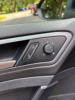 Volkswagen Golf 7 2.0TDI 110kw DSG FACELIFT - 11