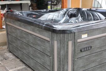 Luxusná SMART VÍRIVKA SKLADOM - 11