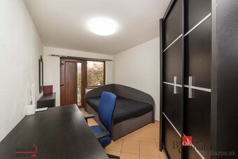PRIESTRANNÝ RODINNÝ DOM V PERFEKTNEJ LOKALITE, SVÄTÝ JUR - 11